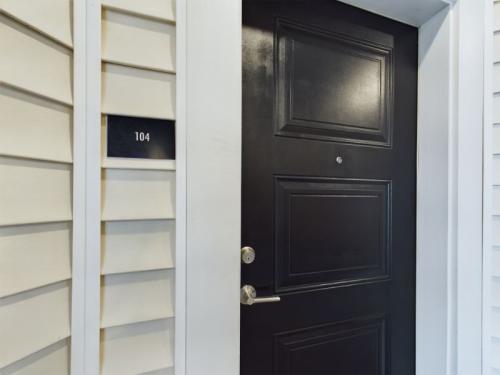 Two Bedroom Apartment in Ocala, Florida - #104 Chamaeleon - Apartment-Exterior-Entrance (1)
